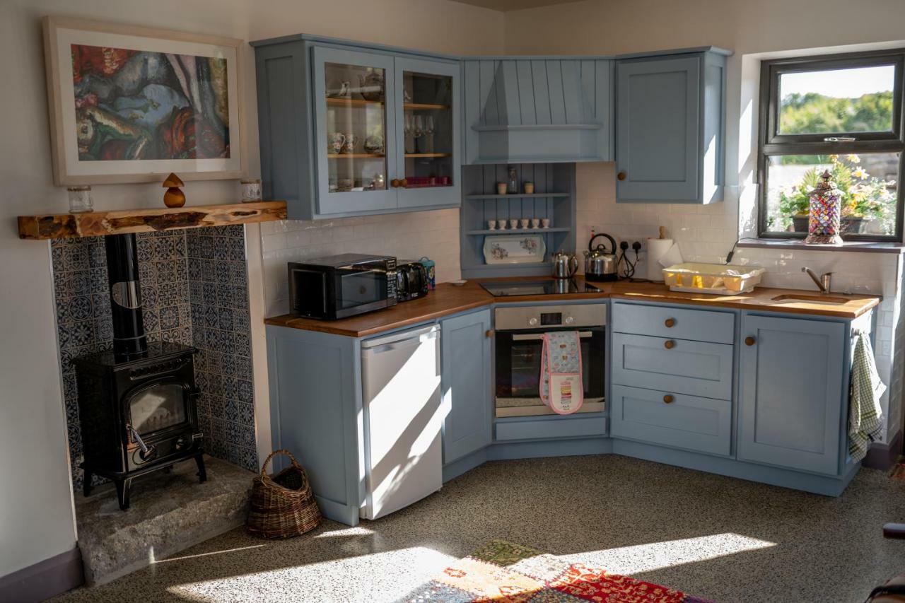 Отель Bluebell Lane Glamping Ньюри Экстерьер фото